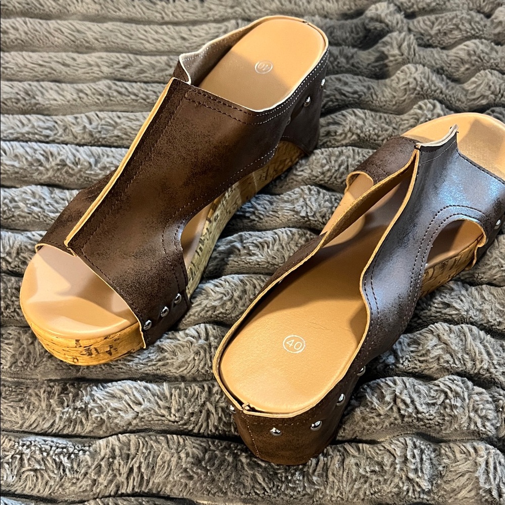 Stylish Brown Leather Mules with Cork Platform